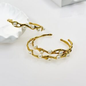 Faiza Pearl Bracelet