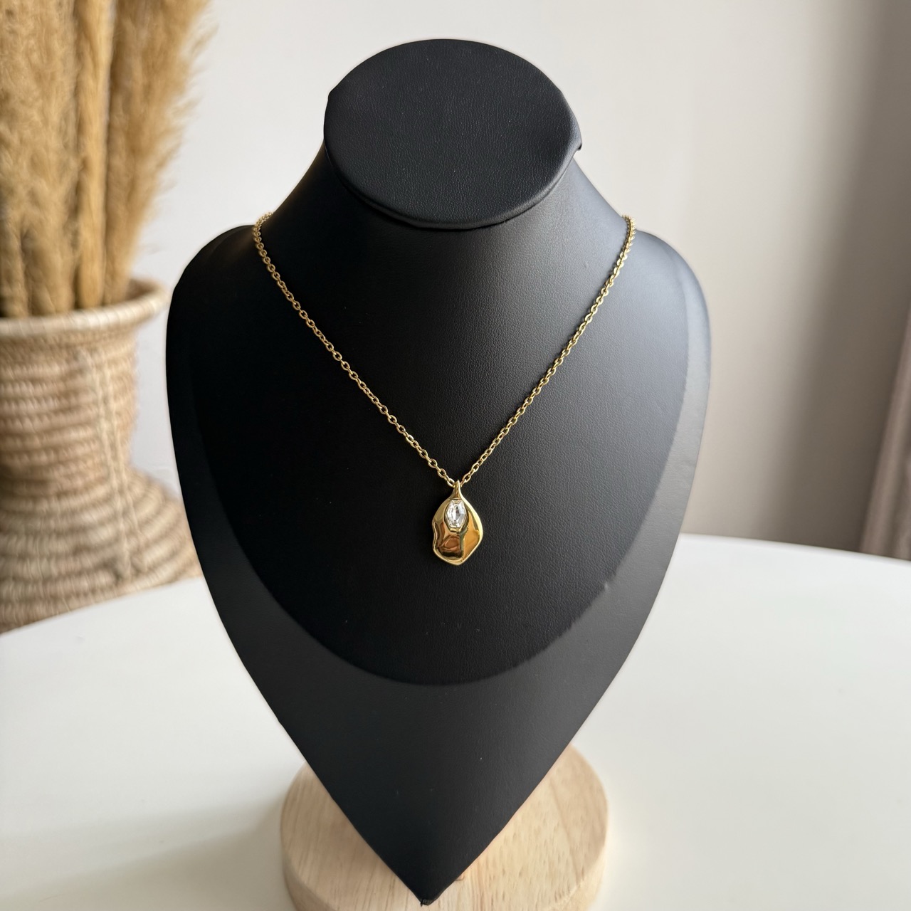 Droplet Crystal Pendant Necklace - Image 2